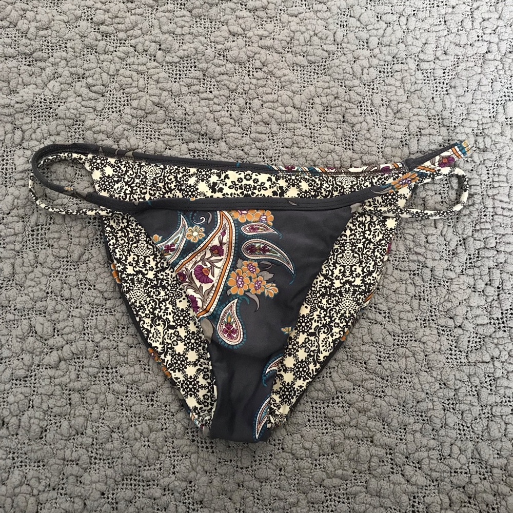 O’Neil Bikini Bottoms (Grey)